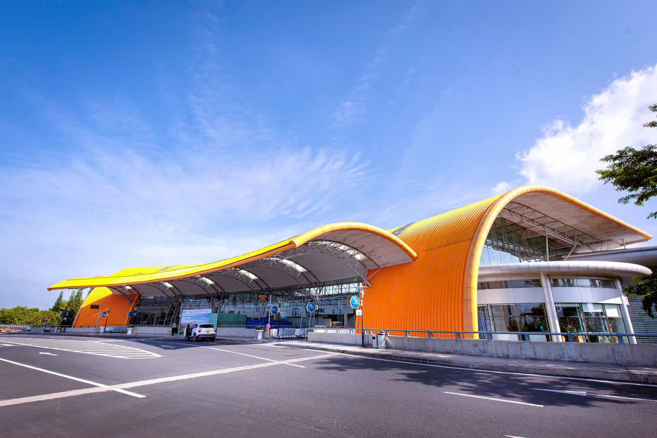 Lien Khuong Airport Transfer